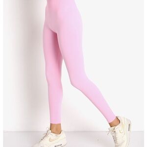 Spiritual Gangster Icon High Waisted Legging Paradise Pink Size Medium/Large NWT